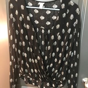 Black long sleeve top